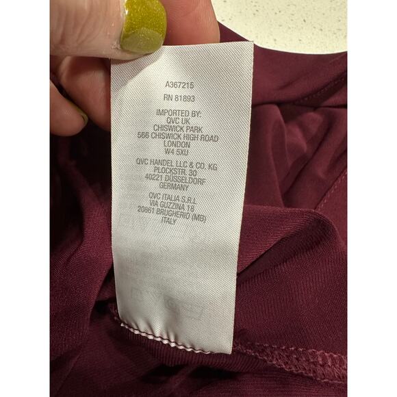 Susan Graver Liquid Knit 2 in 1 Open Cardigan Tank Burgundy Stretch XL  
Party - Picture 6 of 10